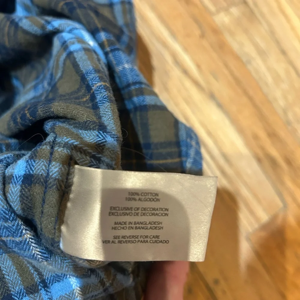 Eddie Bauer Flannel Button Down Men’s XL - Picture 7 of 8